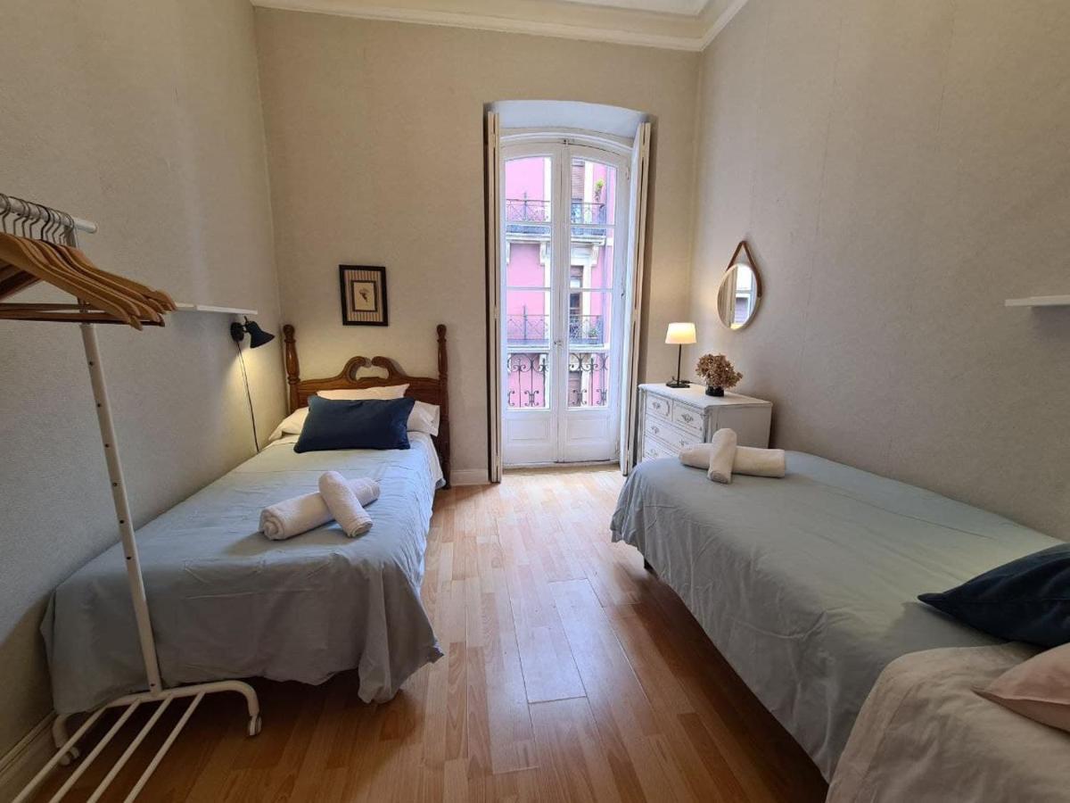 122A - Emblematica Vivienda En Playa San Lorenzo Gijón Buitenkant foto