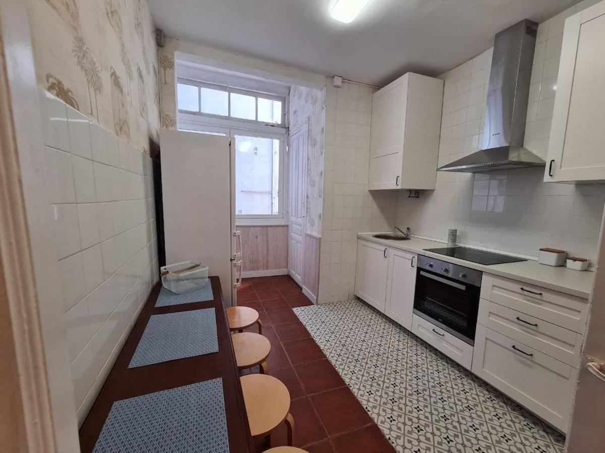 122A - Emblematica Vivienda En Playa San Lorenzo Gijón Buitenkant foto